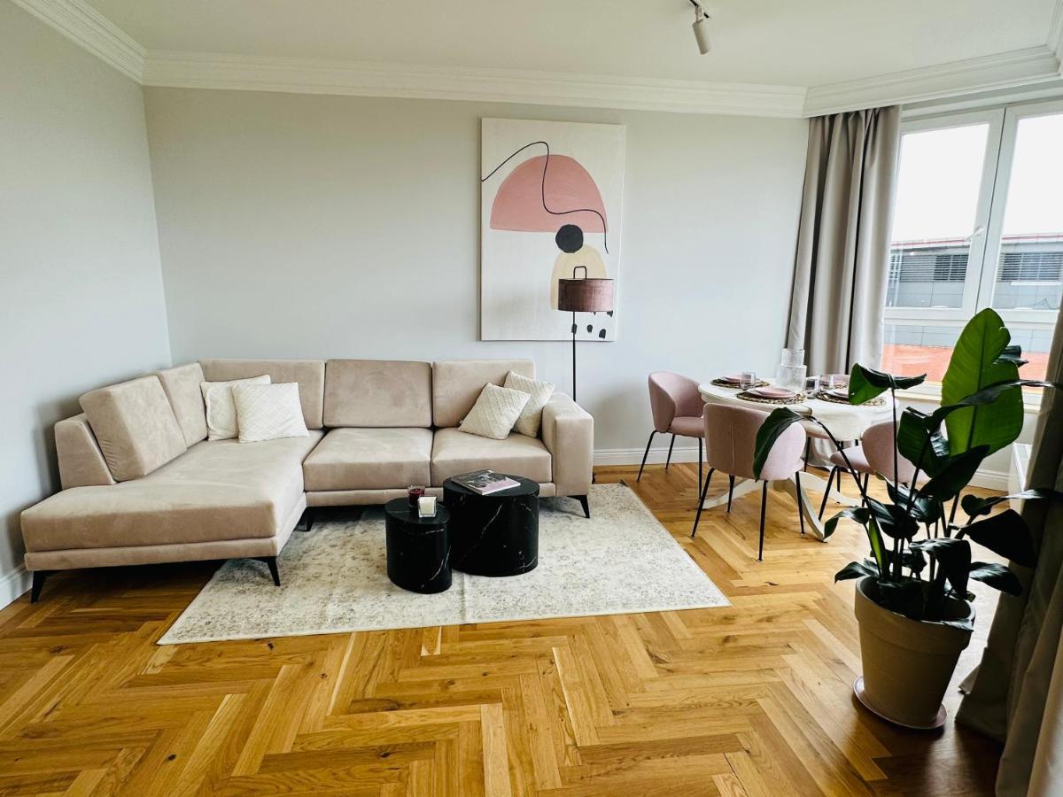 Warsaw Sadyba Premium Apartment By B2 Экстерьер фото